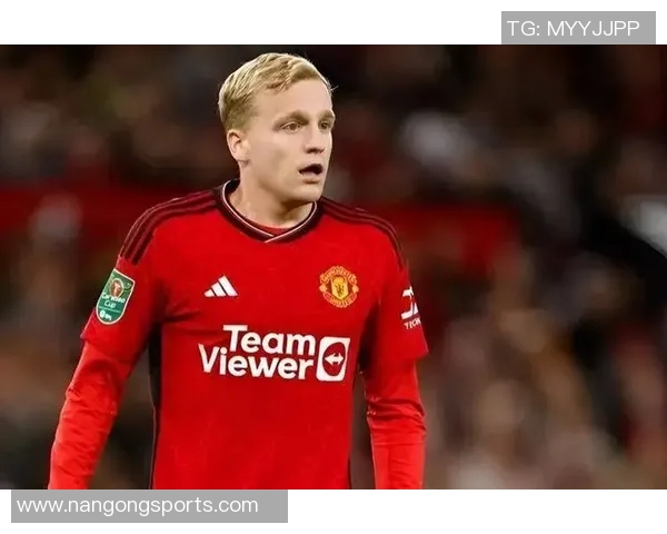 范德贝克跟腱断裂赛季报销身价骤降至200万昔日巅峰5500万令人唏嘘